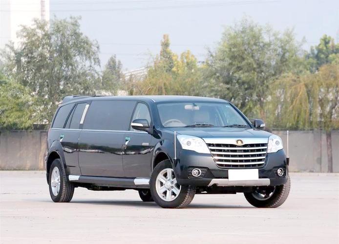 哈弗派豪华加长商务车(长城哈弗派加长2018款)