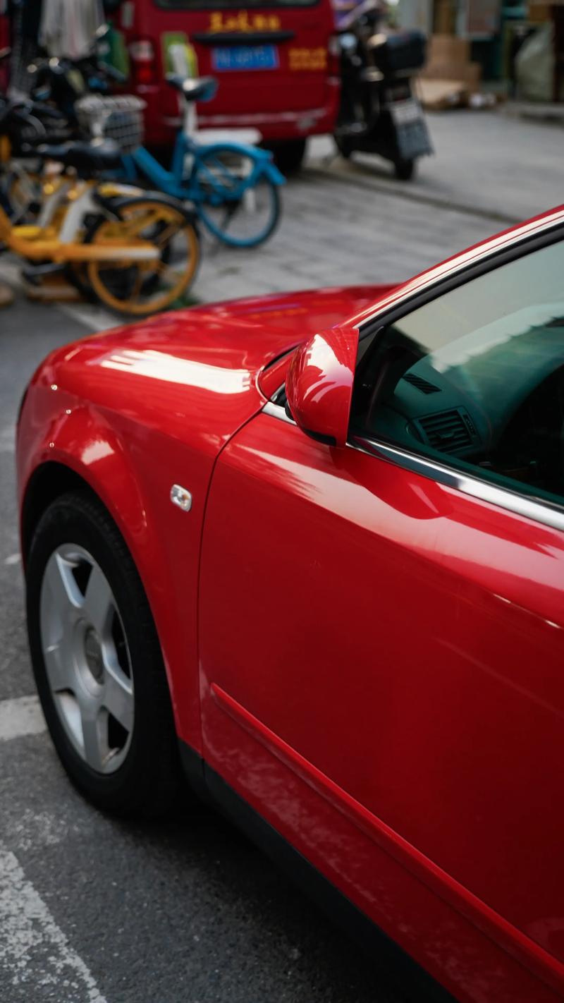 奥迪a4红色款报价 奥迪a4红色款报价及图片