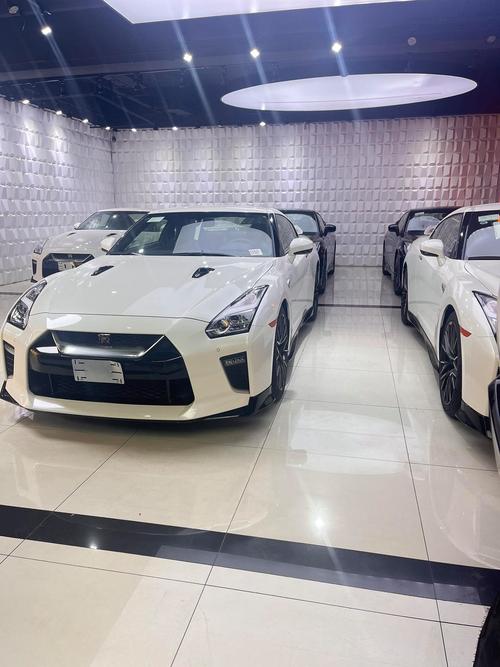 尼桑gtr(尼桑gtr多少钱一辆)